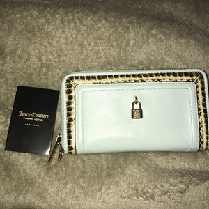Juicy couture wallet